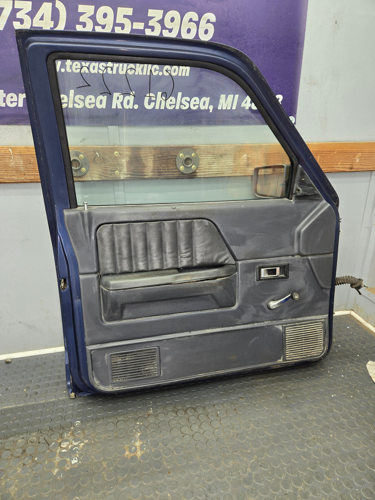 1992-1996 Dodge Dakota LH Driver Side Front Door