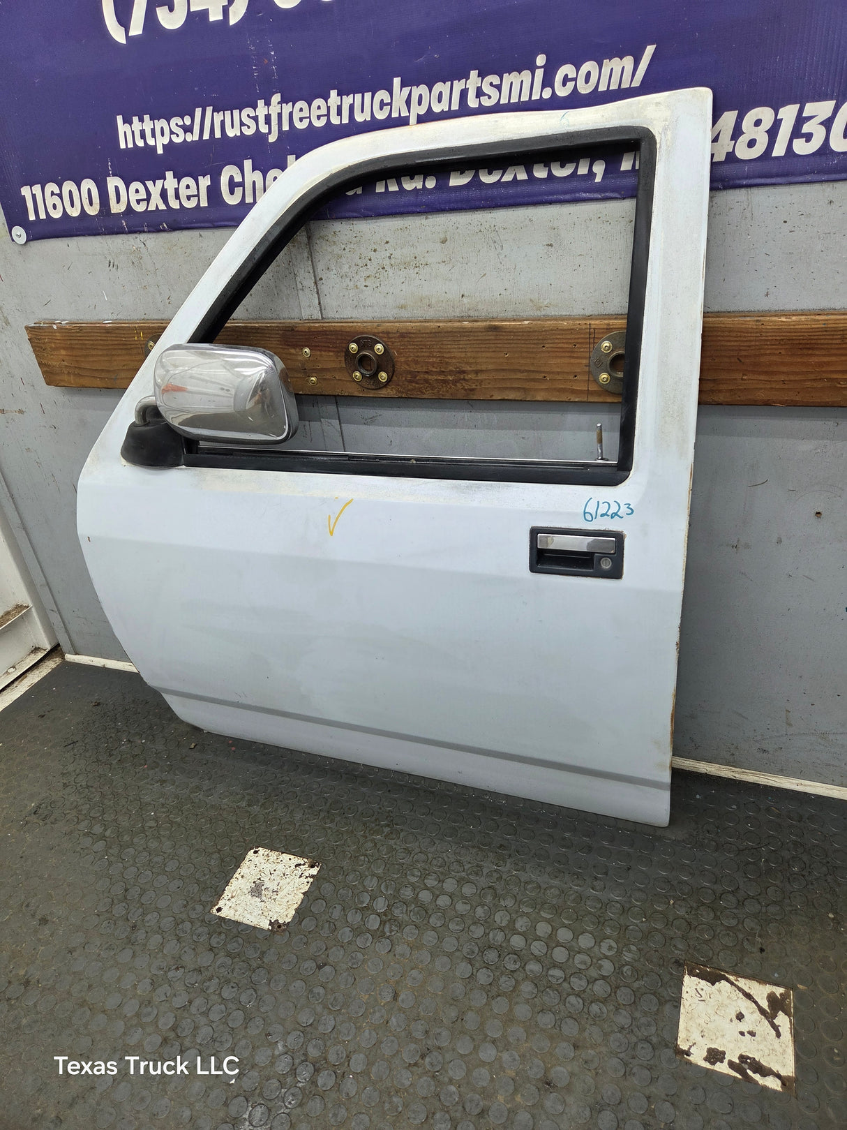 1992-1996 Dodge Dakota LH Driver Side Front Door