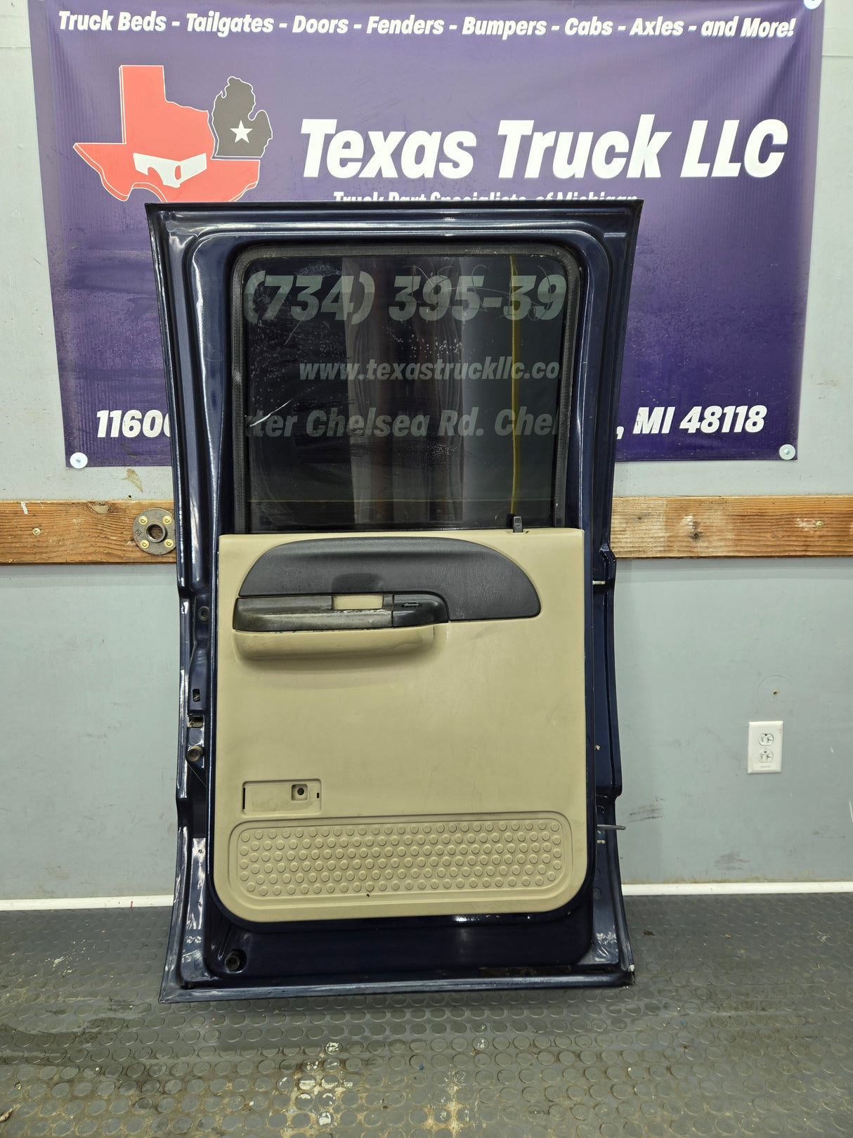 1999-2011 Ford Super Duty LH Driver Side Rear Crew Cab Door F250 F350 F450 F550
