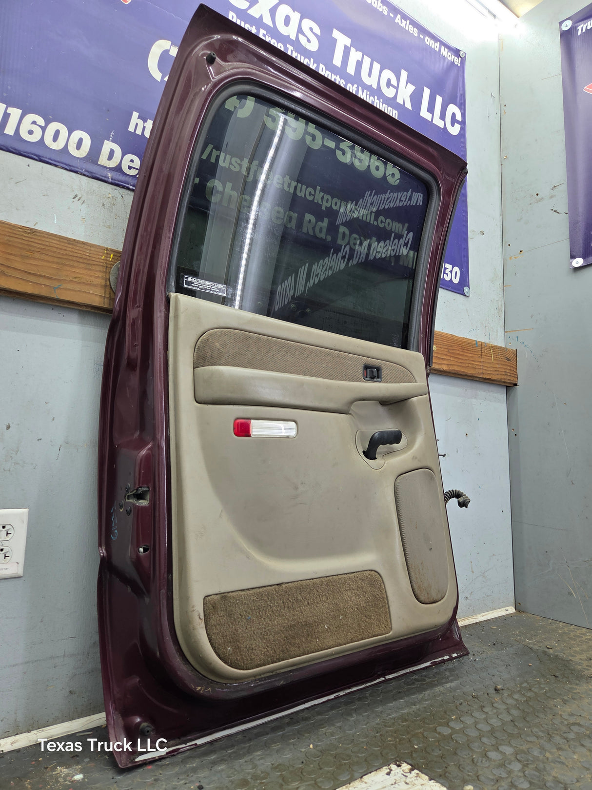 1999-2007 Chevrolet Silverado / GMC Sierra 1500 2500 3500 HD Rear Driver Side LH Crew Cab Rear Door