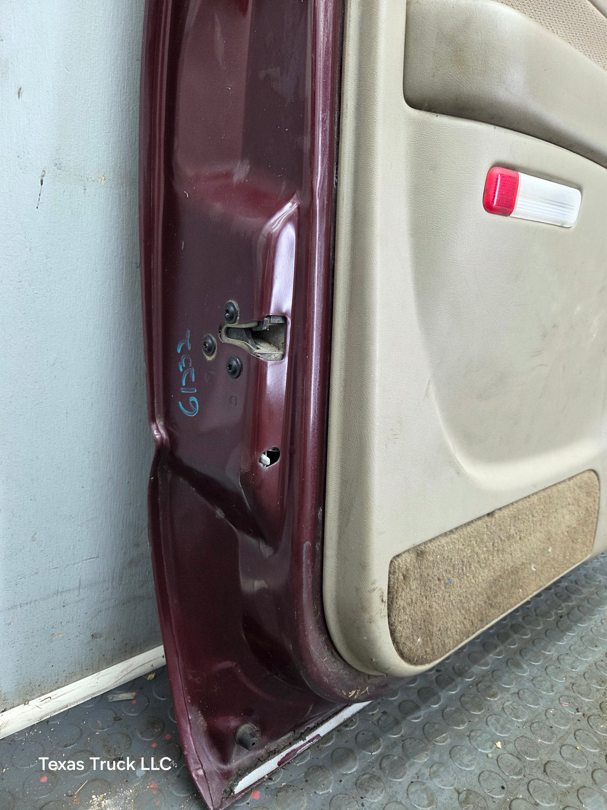 1999-2007 Chevrolet Silverado / GMC Sierra 1500 2500 3500 HD Rear Driver Side LH Crew Cab Rear Door