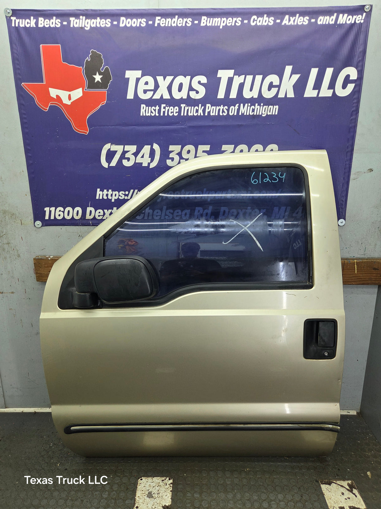 1999-2011 Ford Super Duty LH Driver Side Front Door F250 F350 F450 F550