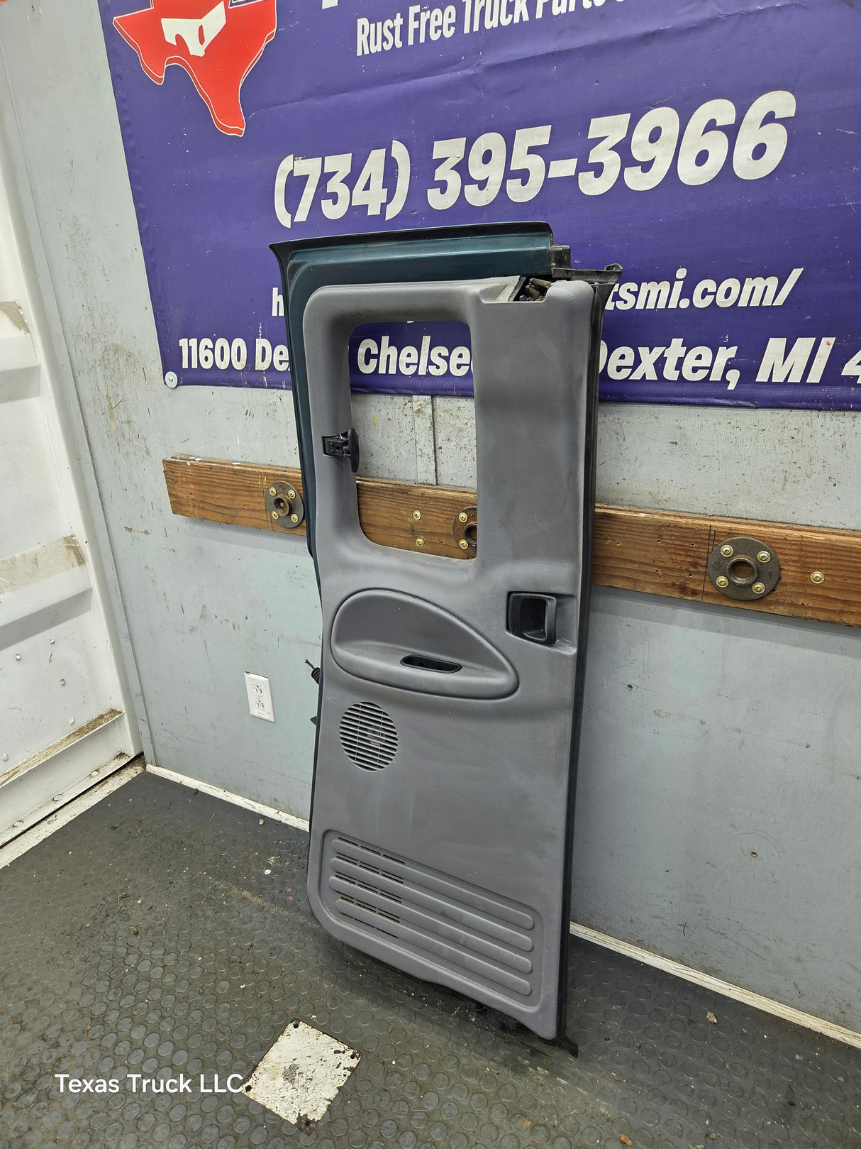 1994-2002 Dodge Ram 2nd Gen LH Driver Side Rear Extended Cab Door 1500 2500 3500