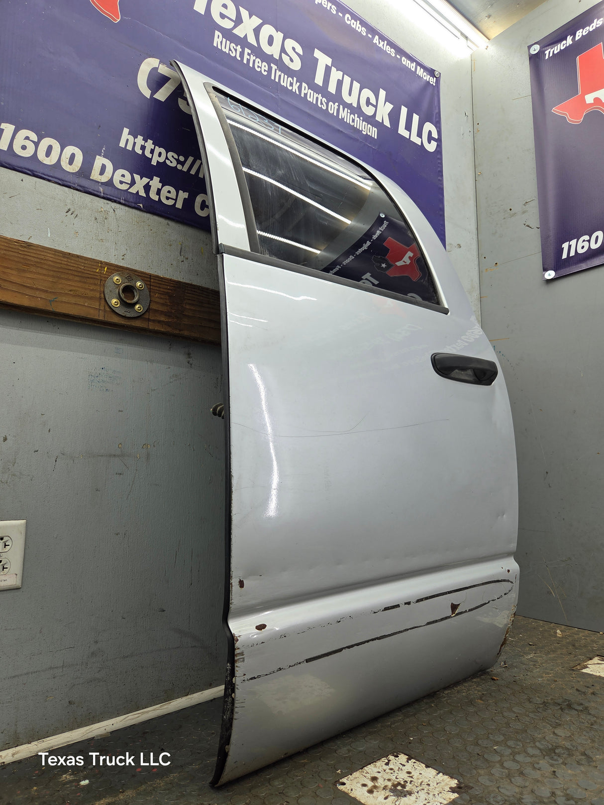 2003-2008 Dodge Ram 3rd Gen LH Driver Rear Quad Cab Door 1500 2500 3500 4500 5500