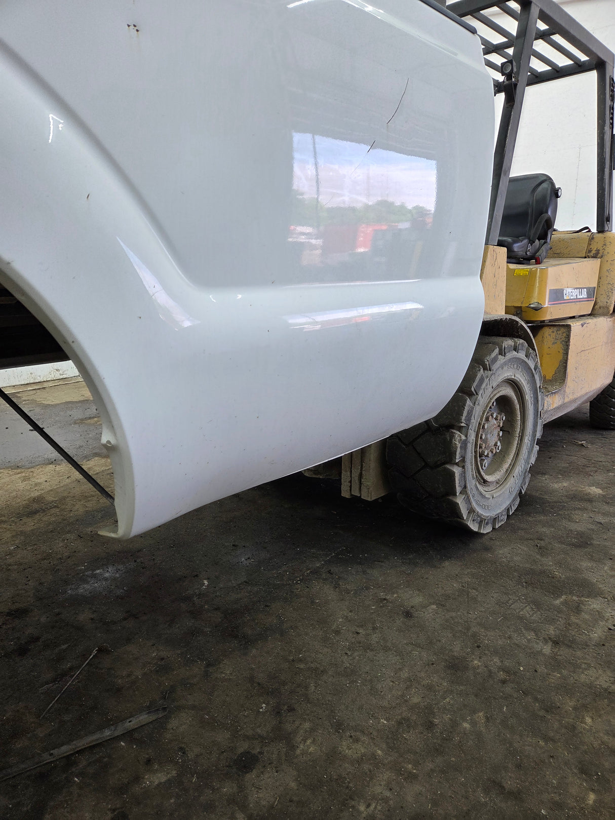 2011-2016 Ford F250 F350 Super Duty 8' Long Truck Bed - Oxford White