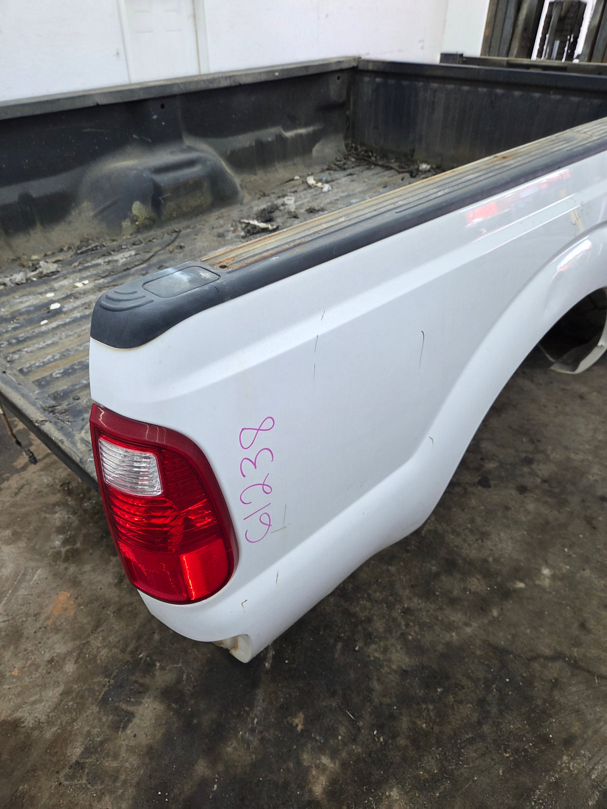 2011-2016 Ford F250 F350 Super Duty 8' Long Truck Bed - Oxford White