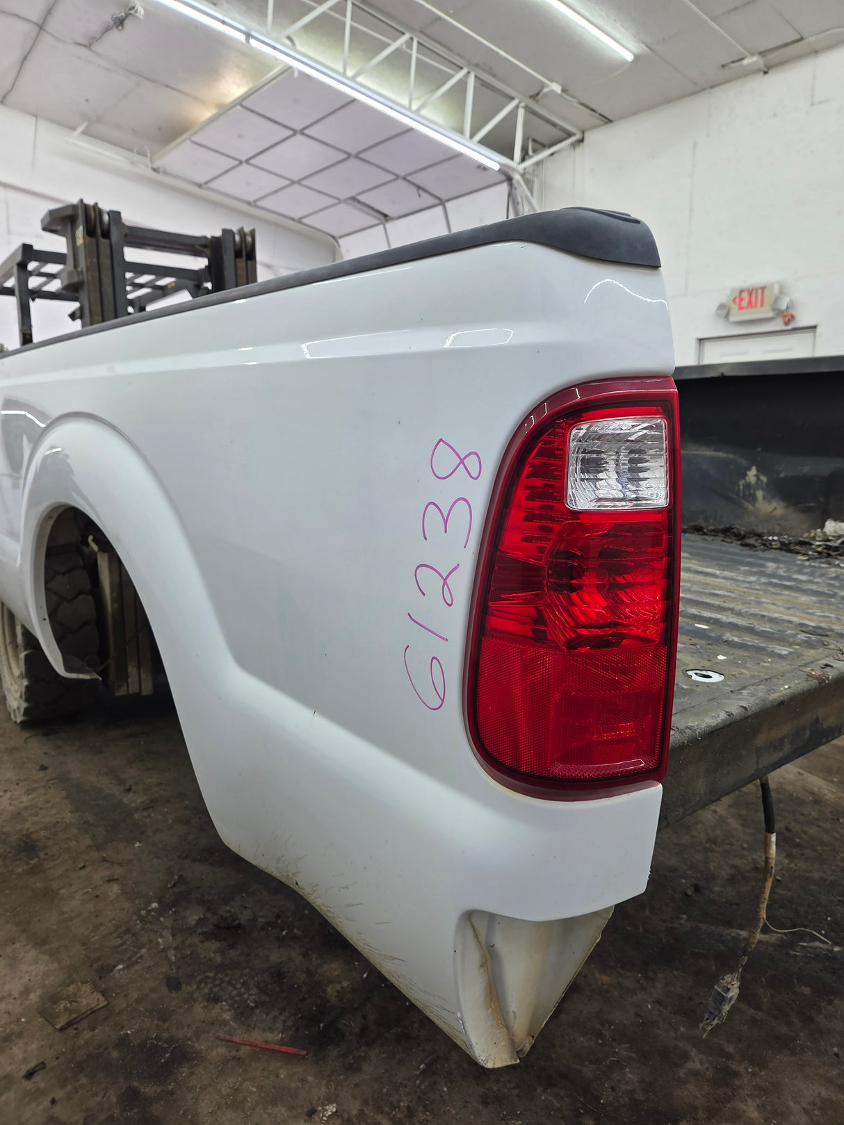 2011-2016 Ford F250 F350 Super Duty 8' Long Truck Bed - Oxford White