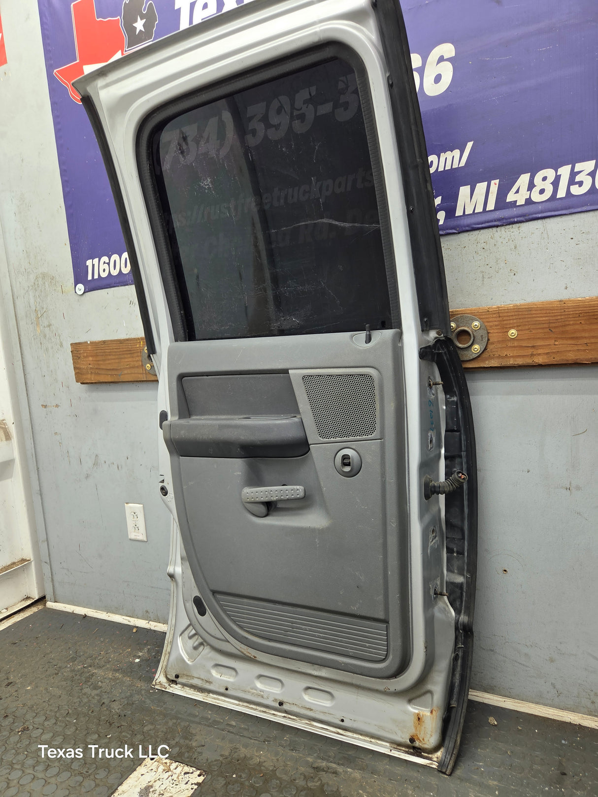 2003-2008 Dodge Ram 3rd Gen LH Driver Rear Quad Cab Door 1500 2500 3500 4500 5500