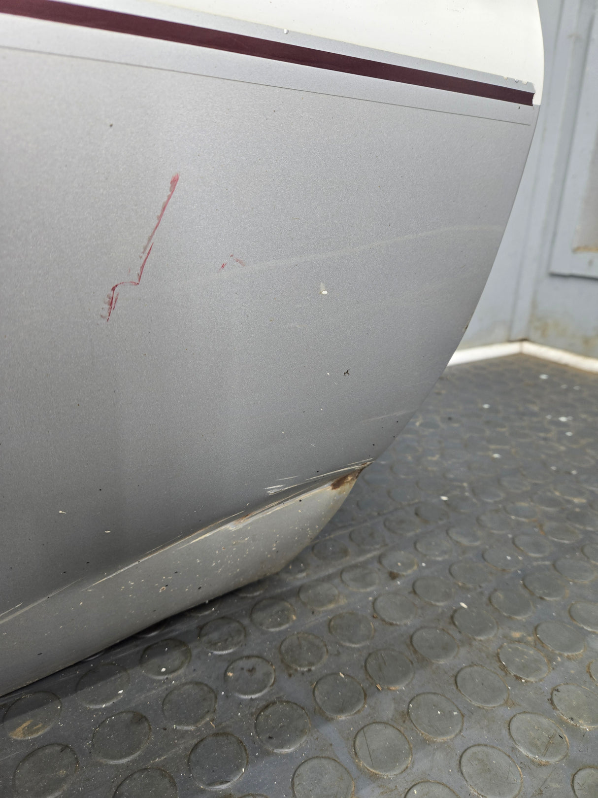 1999-2011 Ford Super Duty / Excursion Front Passenger Side RH Door F250 F350 F450 F550