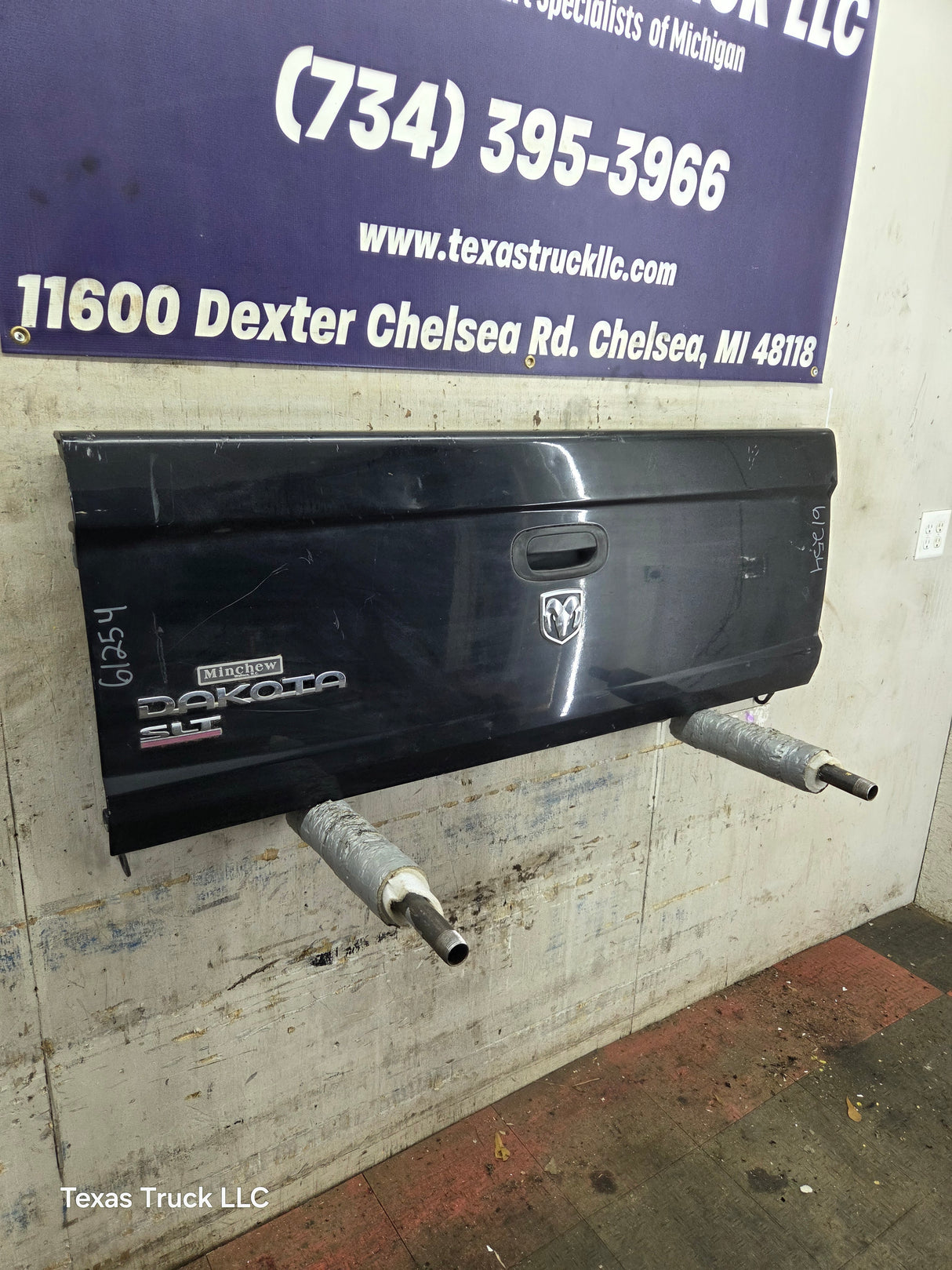 2005-2011 Dodge Dakota 3rd Gen Tailgate