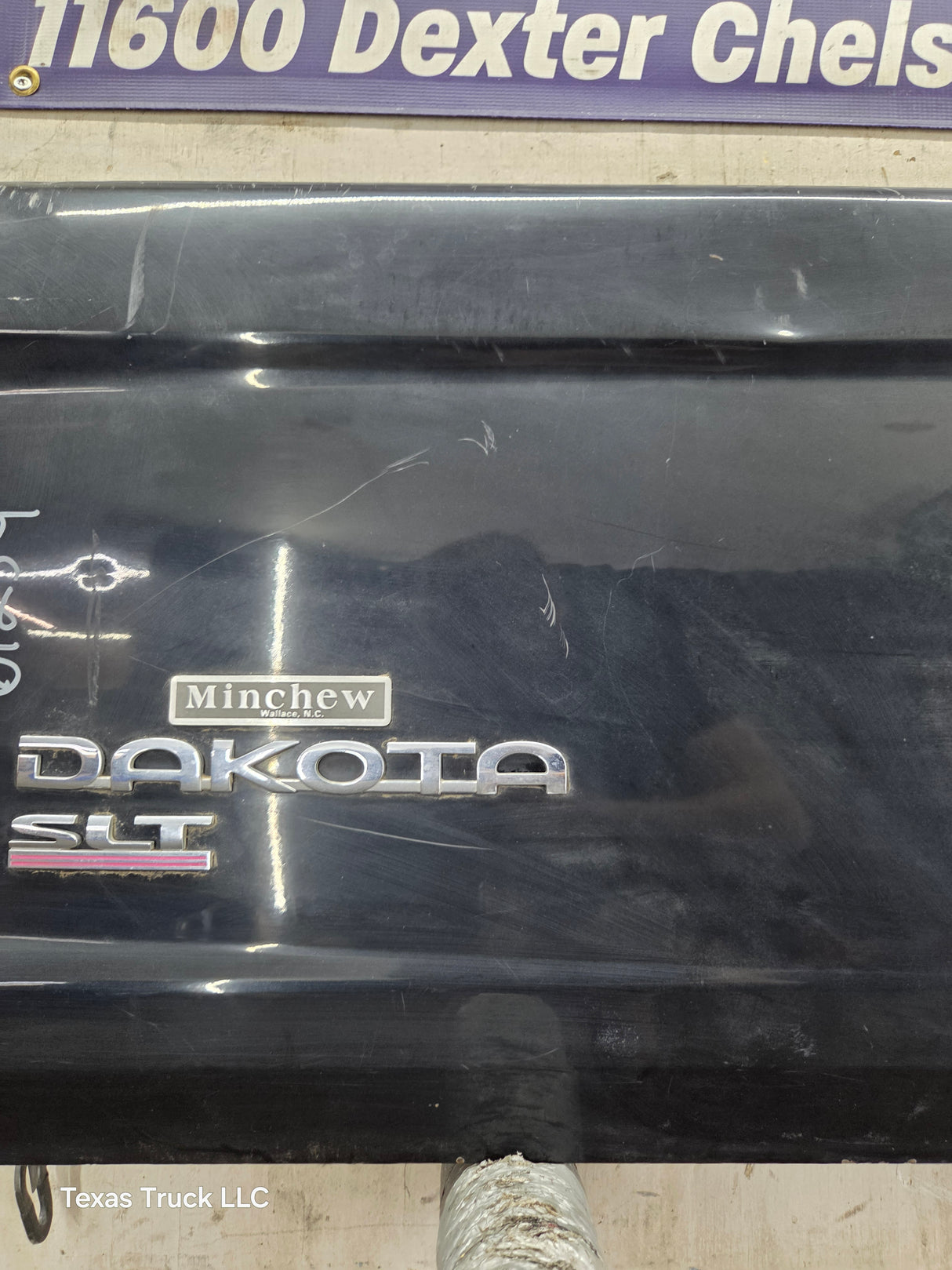 2005-2011 Dodge Dakota 3rd Gen Tailgate