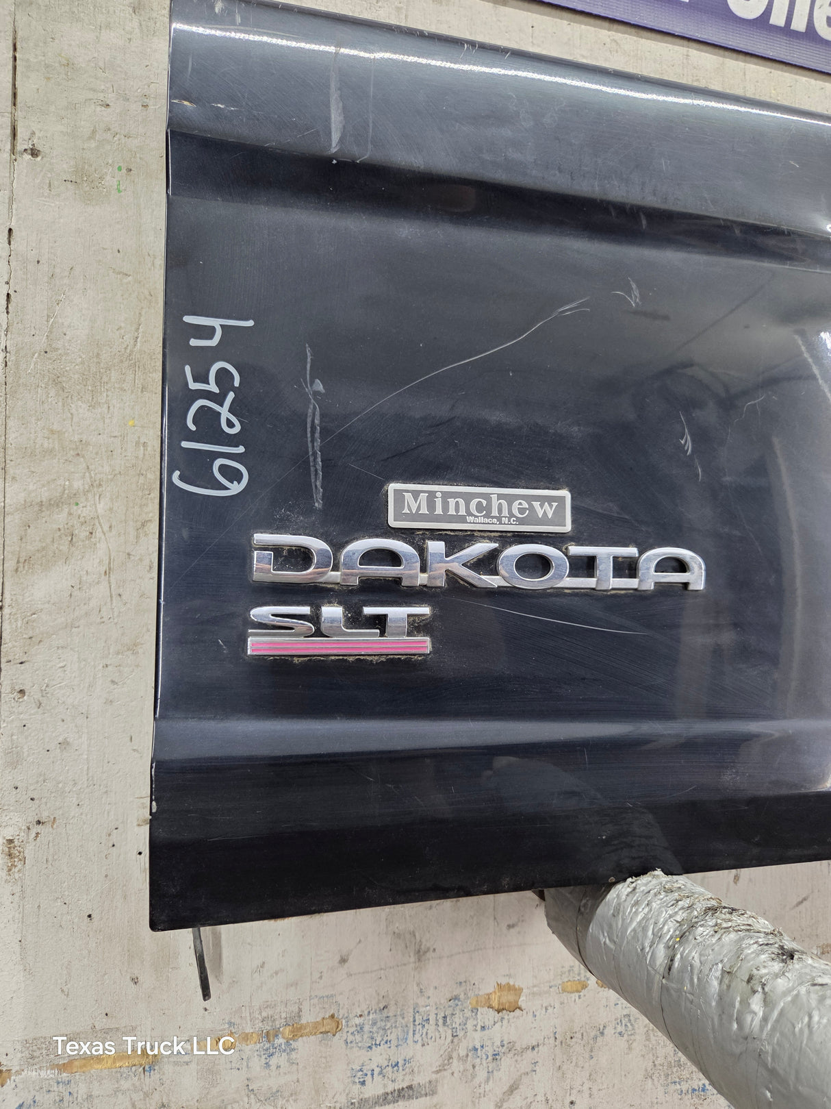 2005-2011 Dodge Dakota 3rd Gen Tailgate