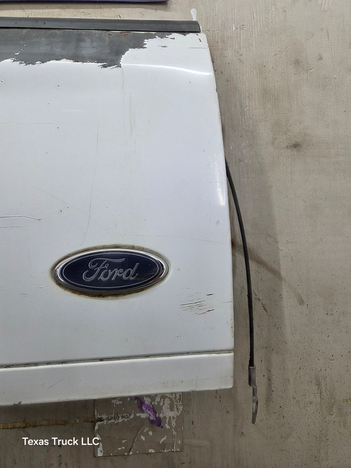 1997-2003 F150 / 1999-2007 Ford F250 F350 F450 F550 Super Duty Tailgate