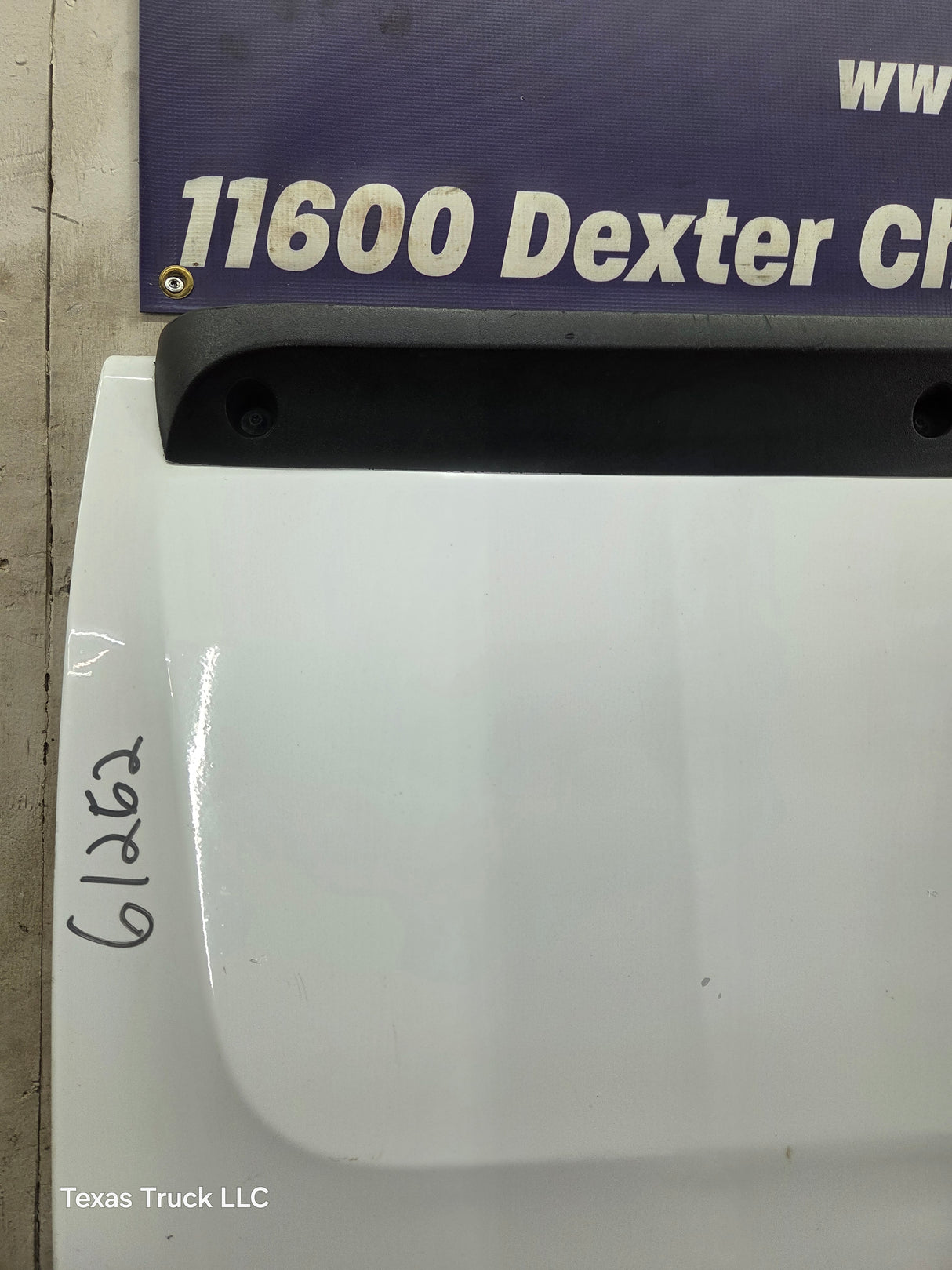 2007-2013 Chevrolet Silverado / GMC Sierra 1500 2500 3500 HD Tailgate