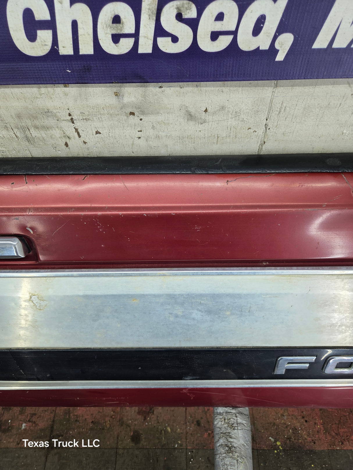 1980-1986 Bullnose / Bricknose / OBS Ford F100 F150 F250 F350 Tailgate
