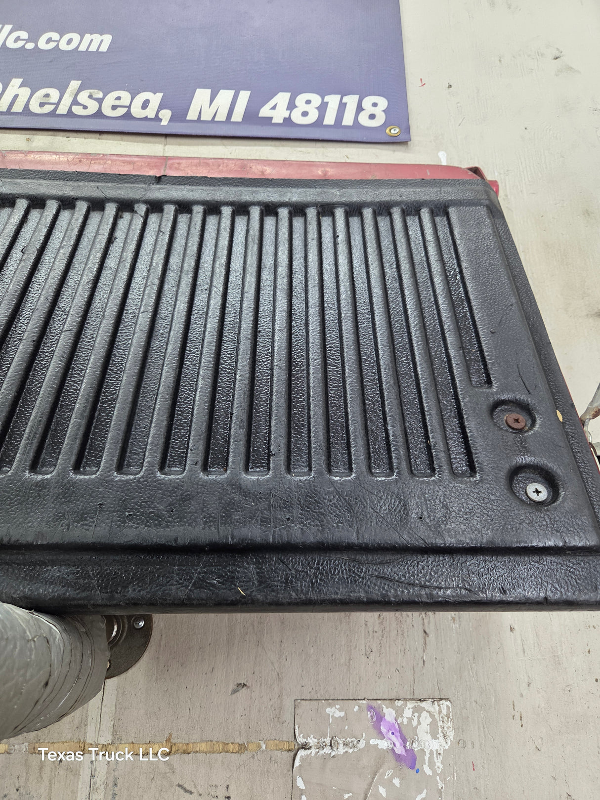 1980-1986 Bullnose / Bricknose / OBS Ford F100 F150 F250 F350 Tailgate
