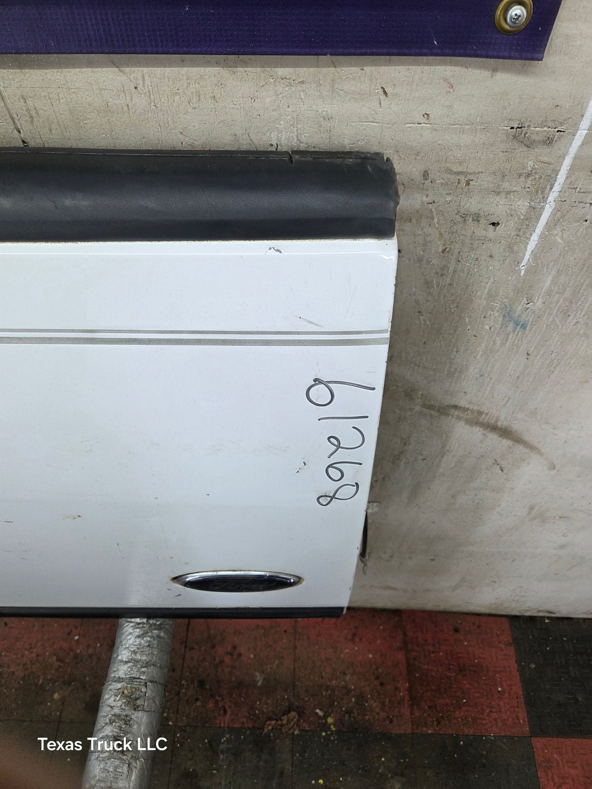 1997-2003 Ford F150 Step Side / Flare Side Tailgate