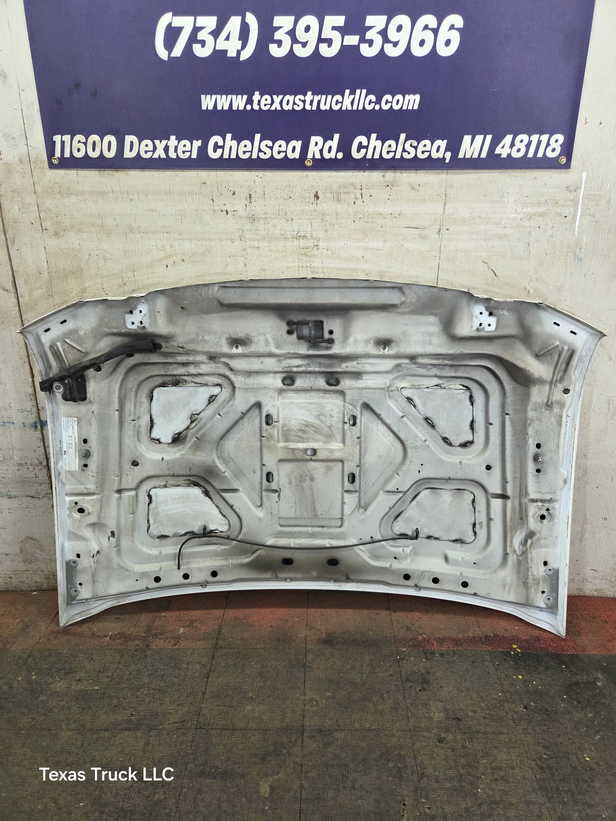 2008-2010 Ford Super Duty F250 F350 F450 F550 Hood
