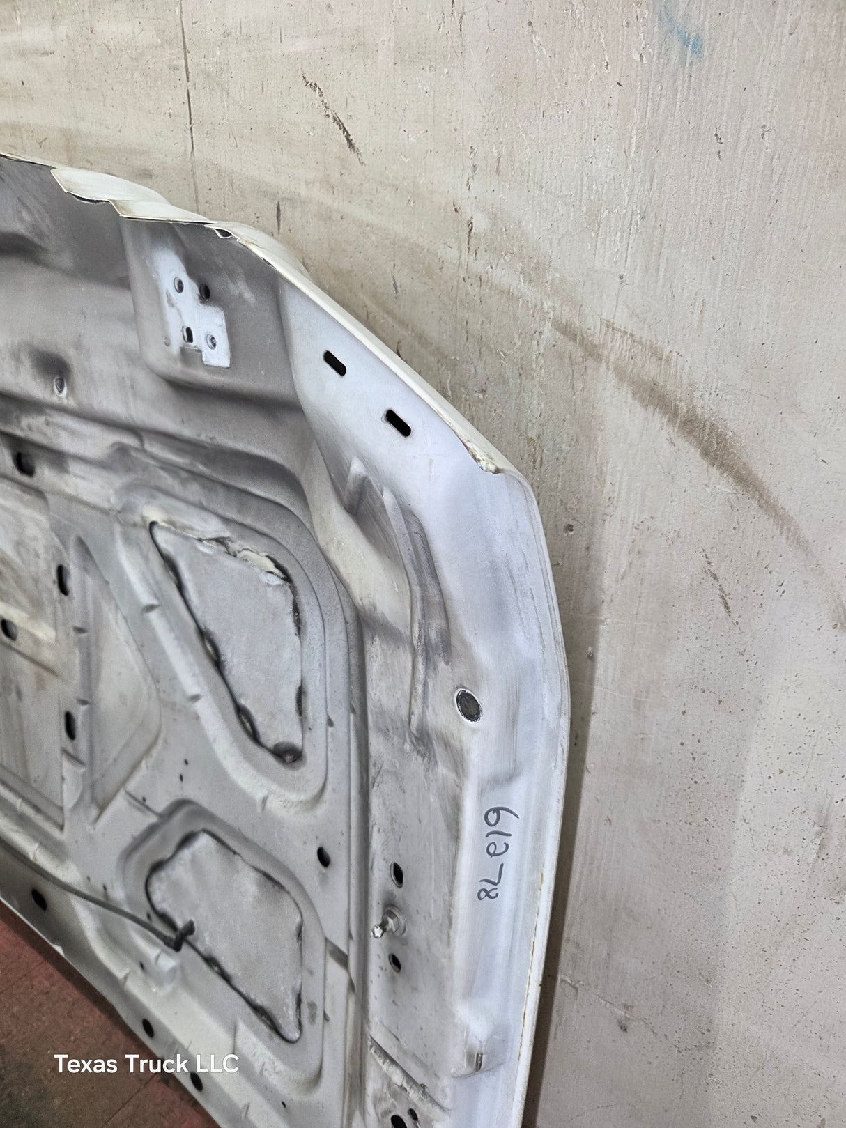 2008-2010 Ford Super Duty F250 F350 F450 F550 Hood