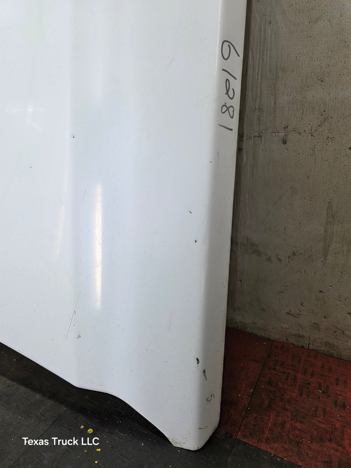 2003-2006 Chevrolet Silverado 2500 3500 Cateye HD Hood OEM