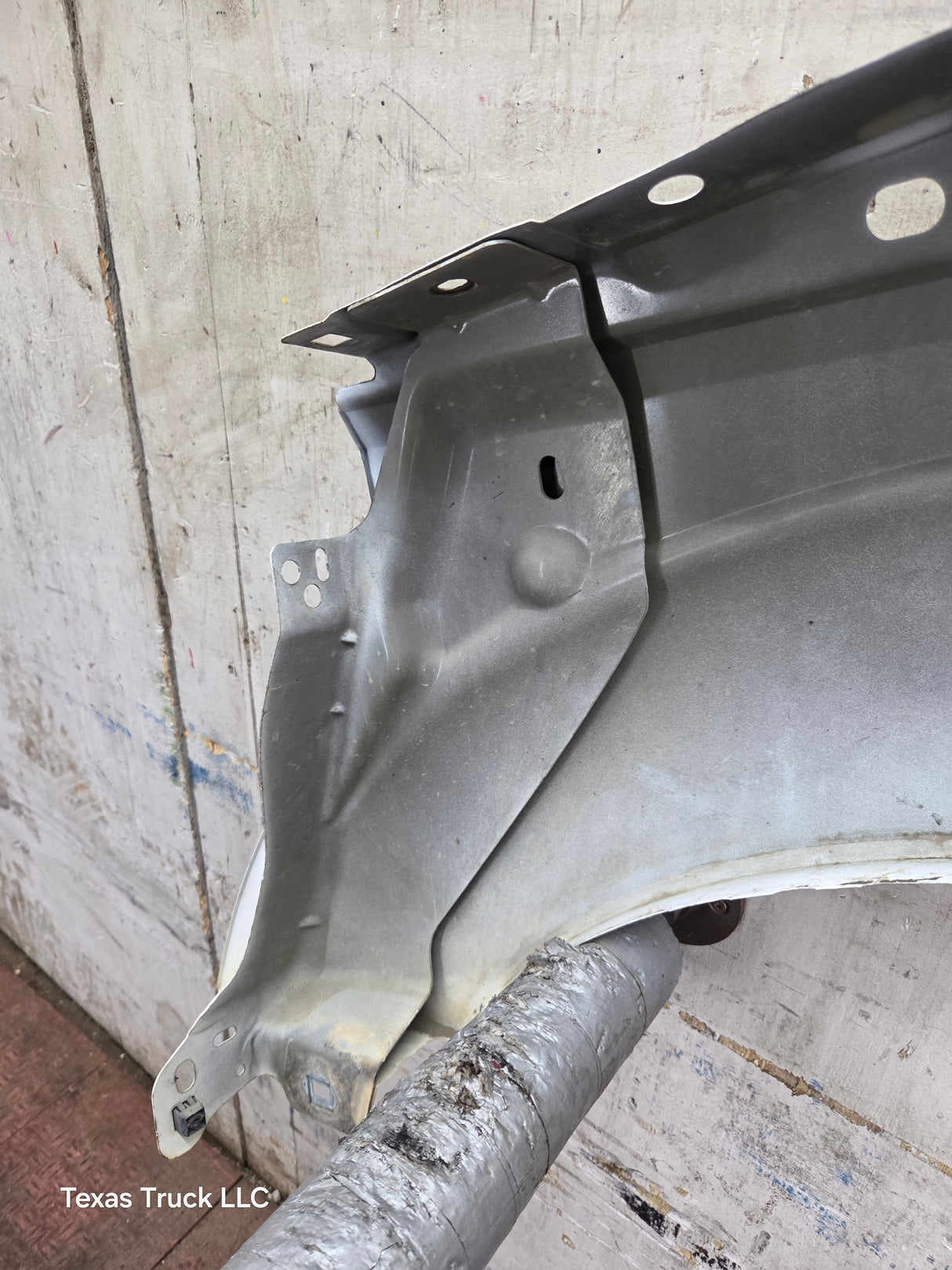 2011-2016 Ford Super Duty F250 F350 RH Passenger Side Front Fender Quarter Panel