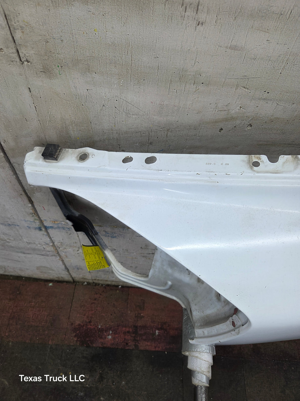 2006-2008 Dodge Ram 3rd Gen 1500 2500 3500 LH Driver Side Fender