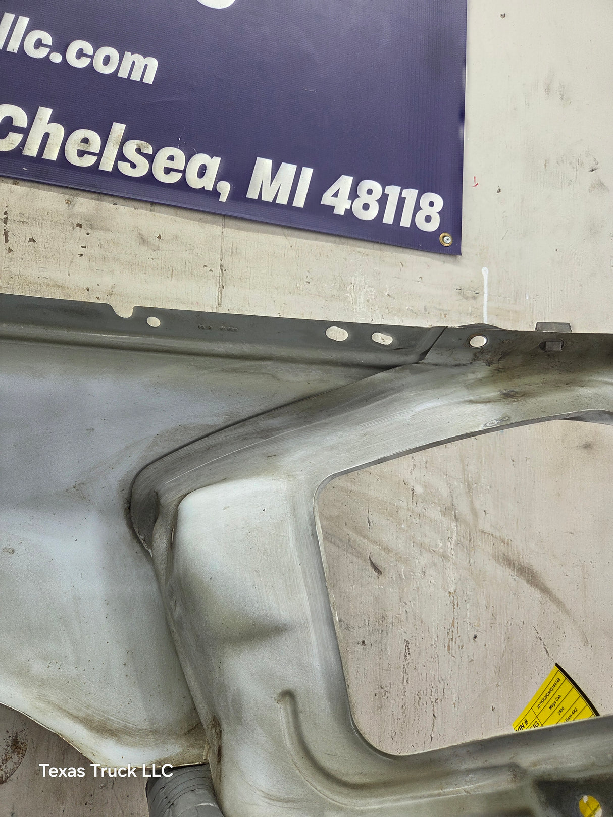 2006-2008 Dodge Ram 3rd Gen 1500 2500 3500 LH Driver Side Fender
