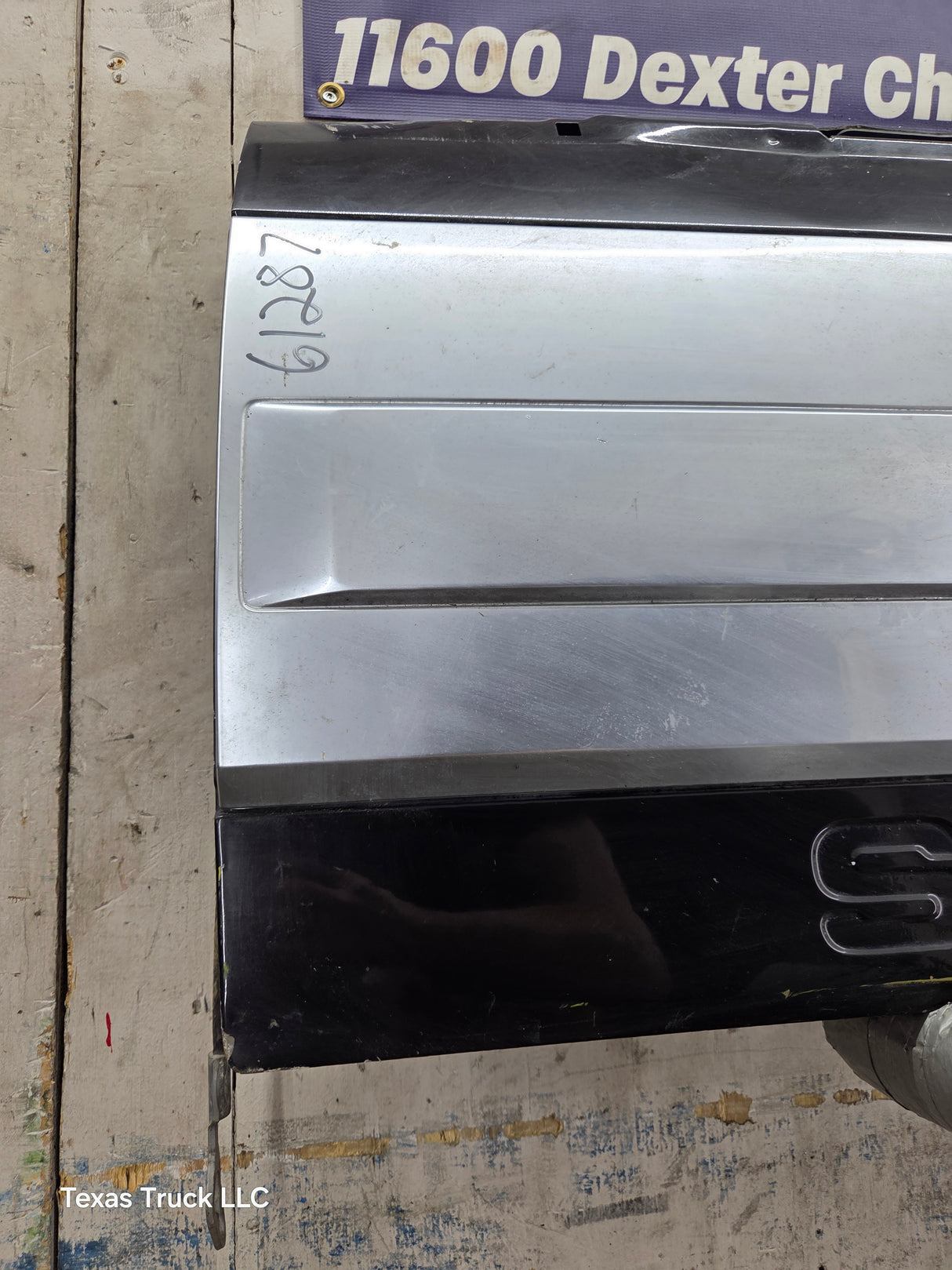 2008-2016 Ford Super Duty Platinum Tailgate With Step F250 F350 F450 F550
