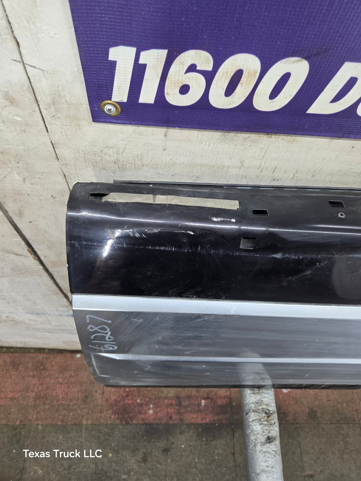 2008-2016 Ford Super Duty Platinum Tailgate With Step F250 F350 F450 F550