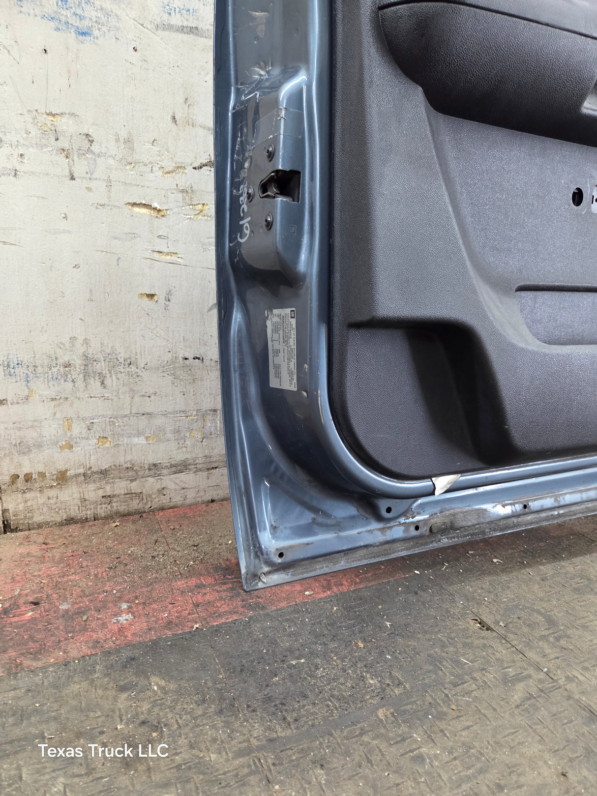 2007-2013 Chevrolet Silverado / GMC Sierra 1500 2500 3500 HD LH Front Driver Side Door