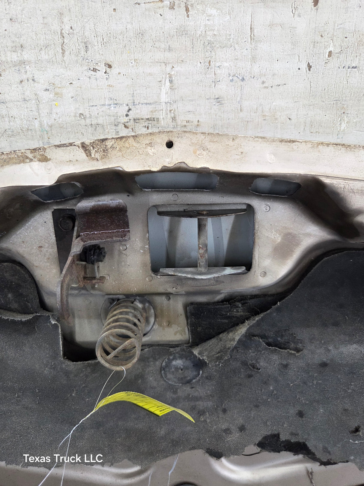 1988-1998 Chevrolet / GMC 1500 2500 3500 Hood