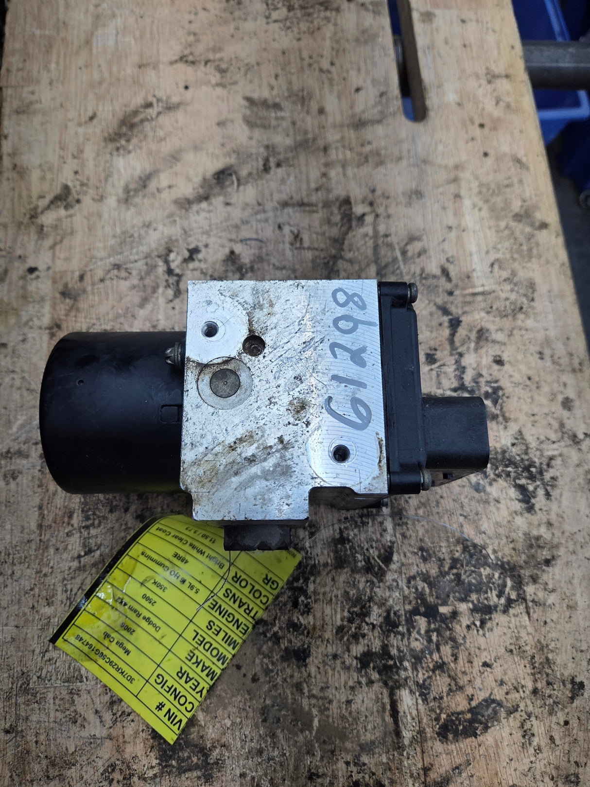 2006 Dodge Ram 2500/3500 MEGACAB ABS Pump Module Control Assembly - P55366224AI