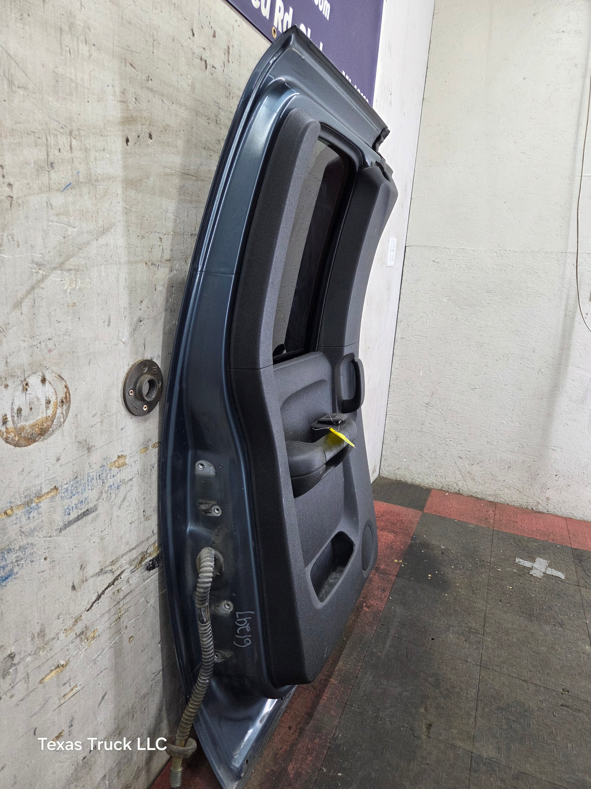 2007-2013 Chevrolet Silverado / GMC Sierra 1500 2500 3500 HD Driver Side Extended Cab LH Rear Door