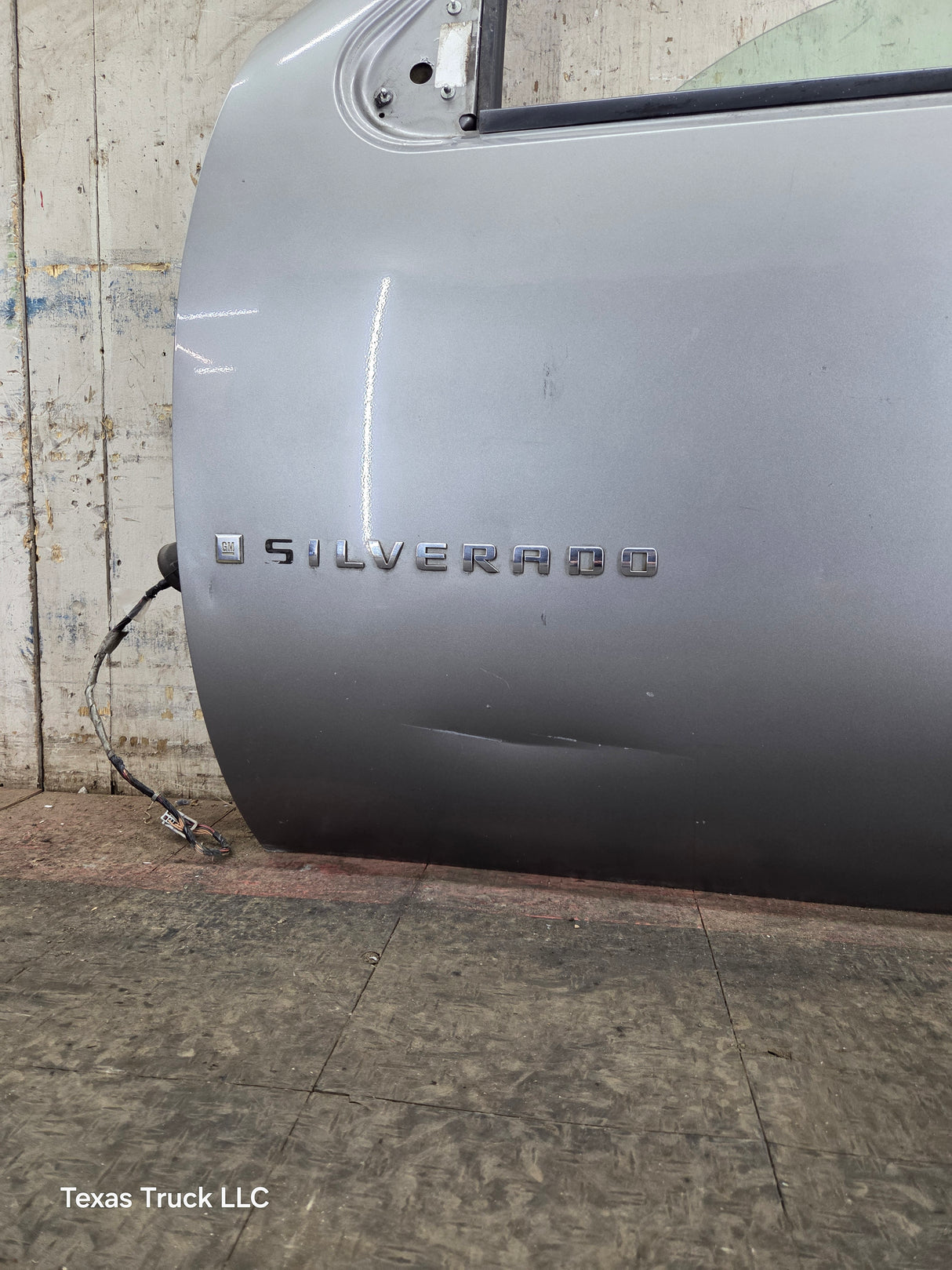 2007-2013 Chevrolet Silverado / GMC Sierra 1500 2500 3500 HD LH Front Driver Side Door