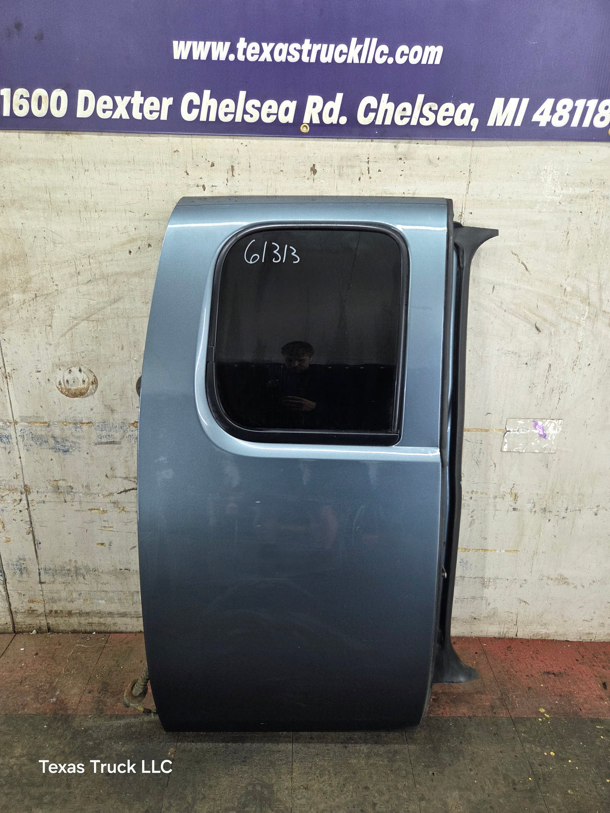 2007-2013 Chevrolet Silverado / GMC Sierra 1500 2500 3500 HD Passenger side Extended Cab RH Rear Door