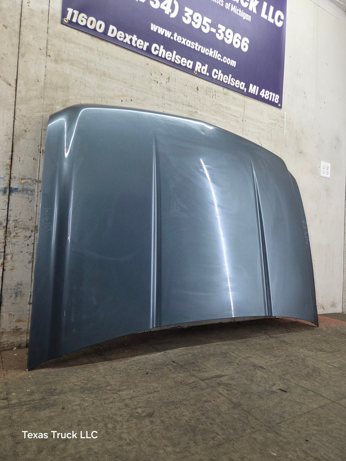 2007-2013 Chevrolet Silverado 1500 2500 Hood