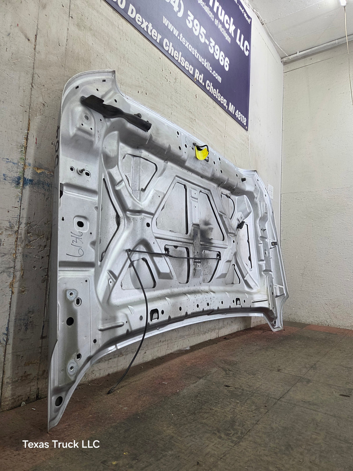 2011-2016 Ford Super Duty Hood F250 F350 F450 F550