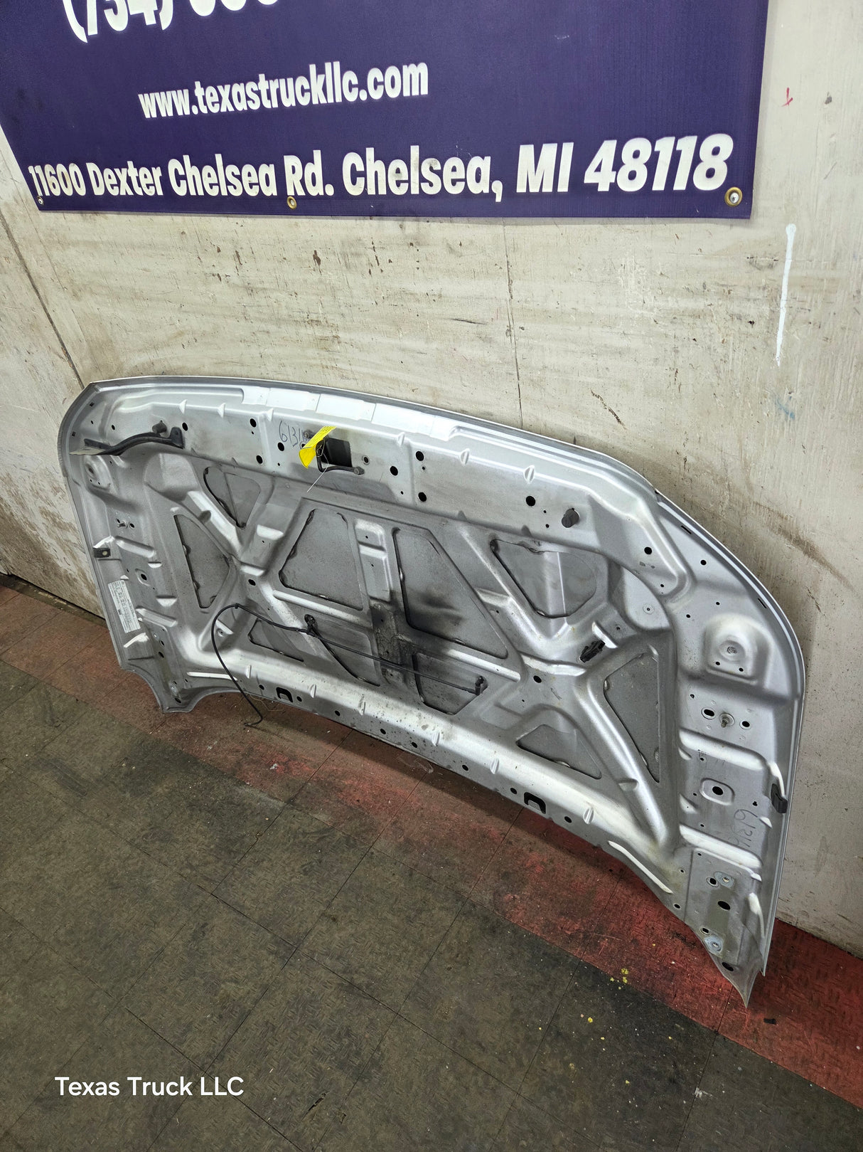 2011-2016 Ford Super Duty Hood F250 F350 F450 F550