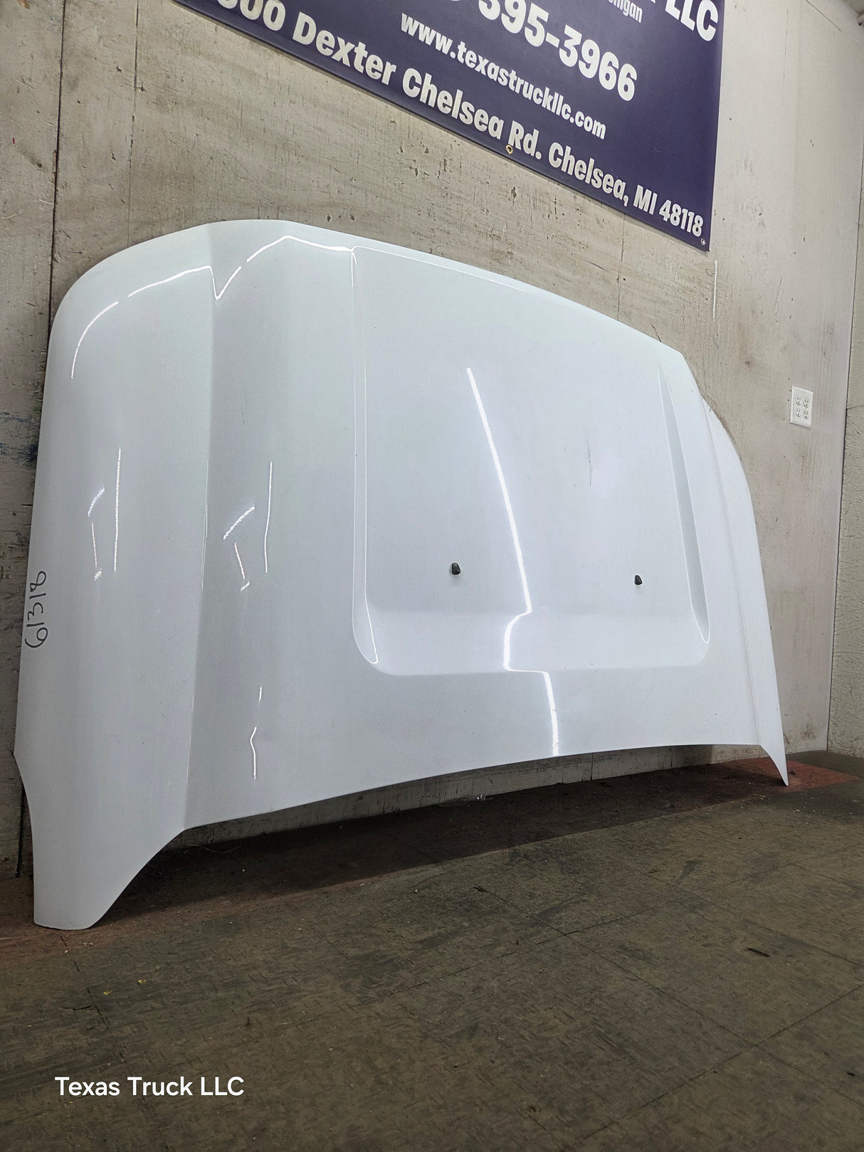 2011-2016 Ford Super Duty Hood F250 F350 F450 F550