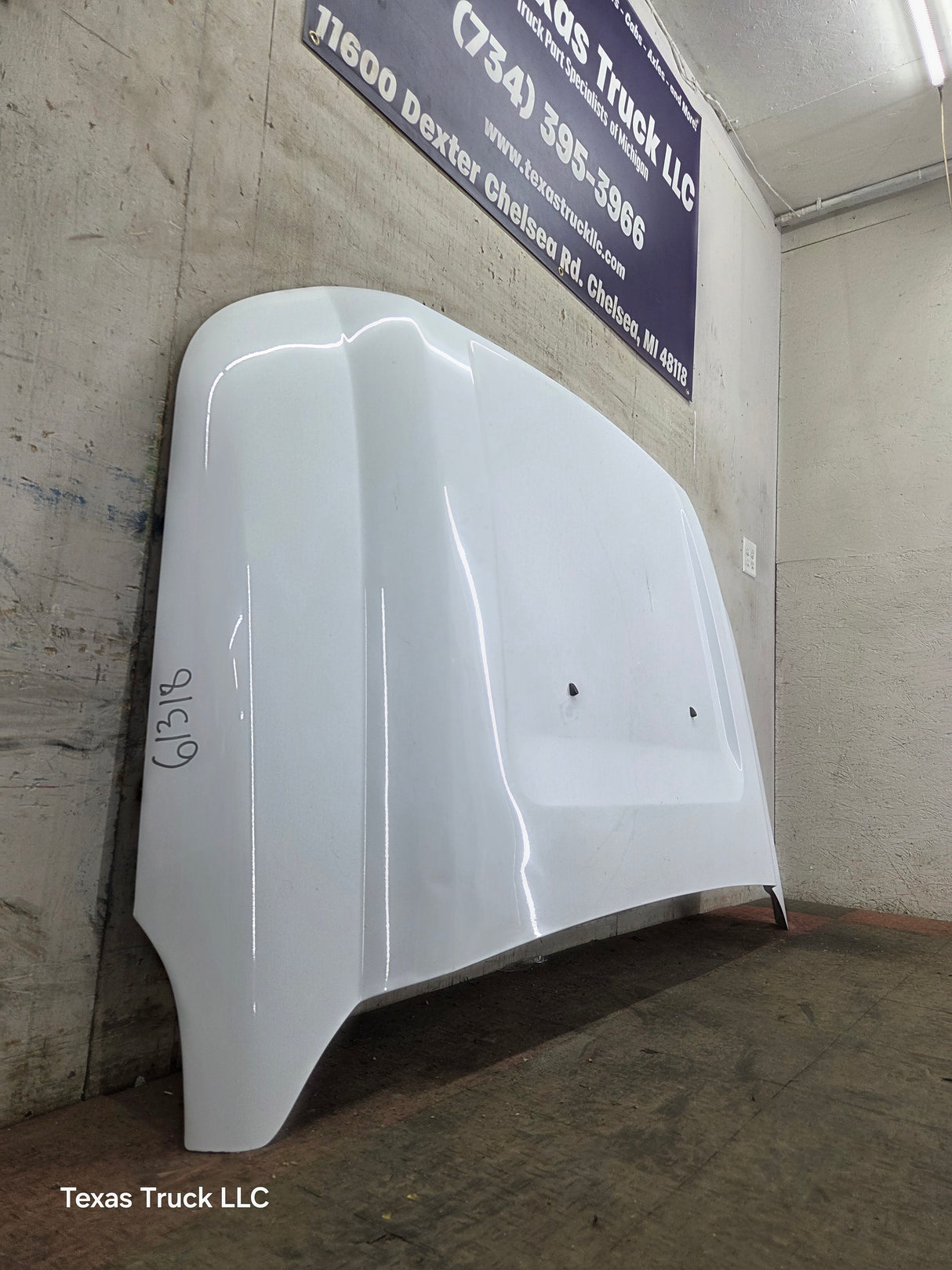 2011-2016 Ford Super Duty Hood F250 F350 F450 F550