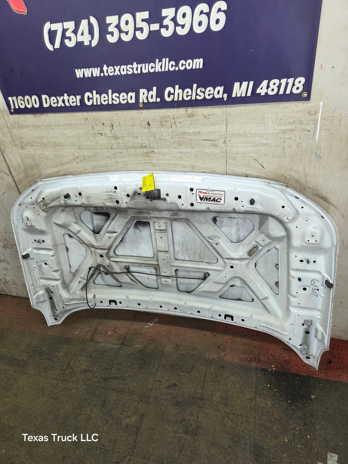 2011-2016 Ford Super Duty Hood F250 F350 F450 F550
