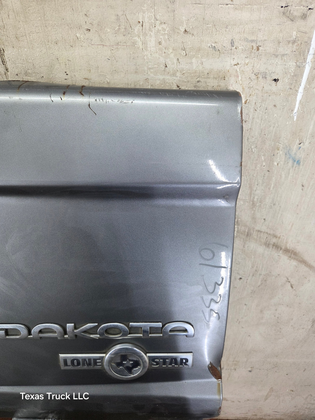 2005-2011 Dodge Dakota 3rd Gen Tailgate