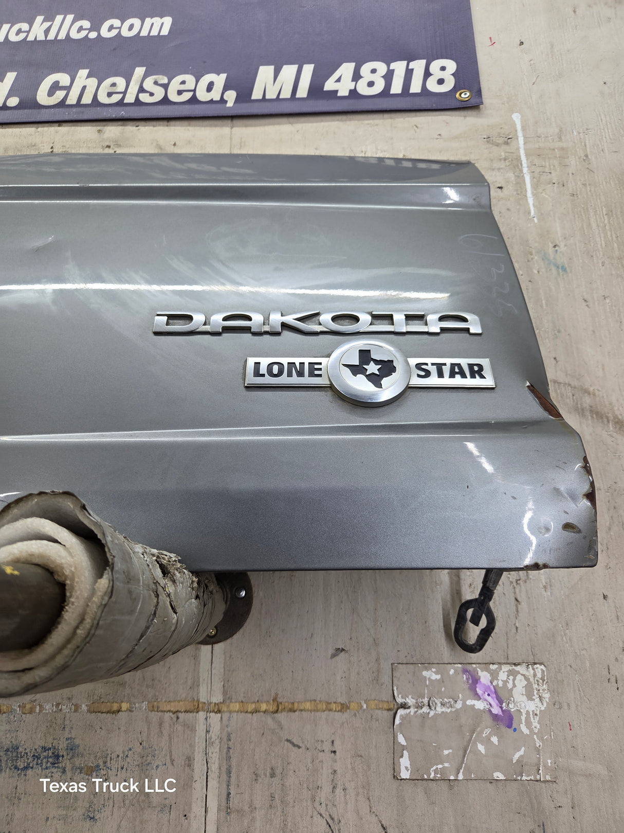 2005-2011 Dodge Dakota 3rd Gen Tailgate