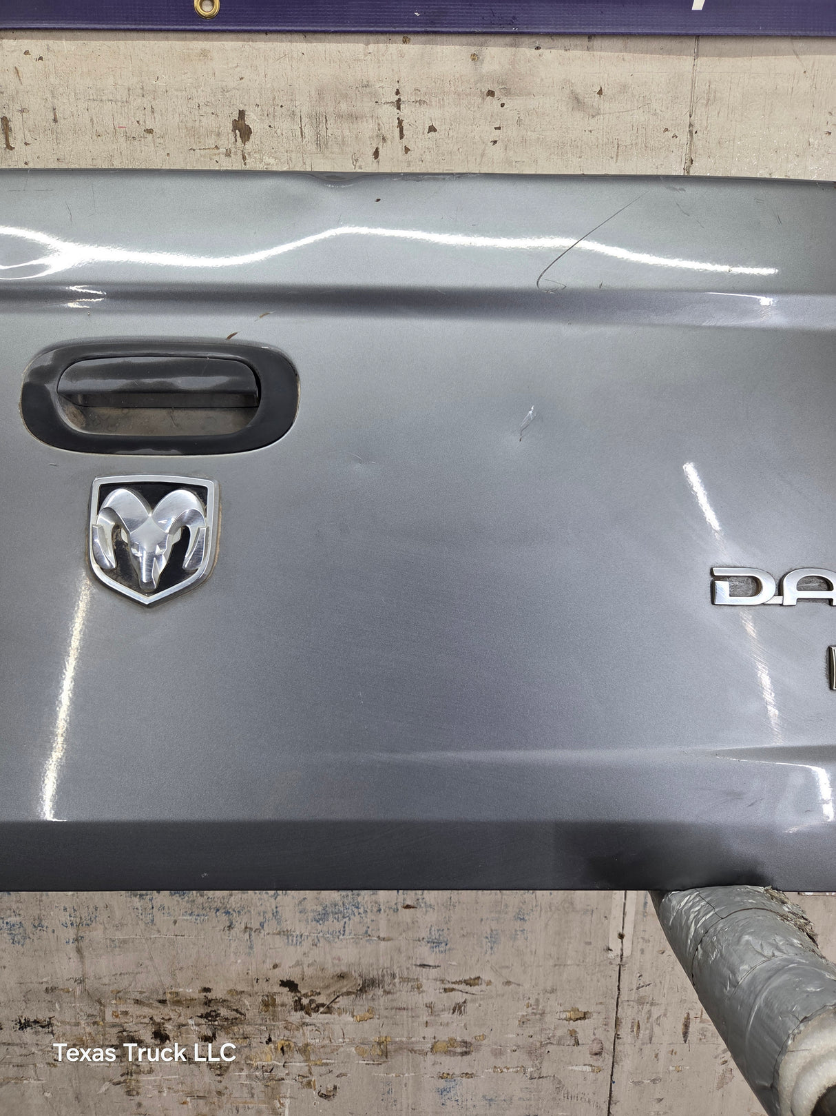 2005-2011 Dodge Dakota 3rd Gen Tailgate