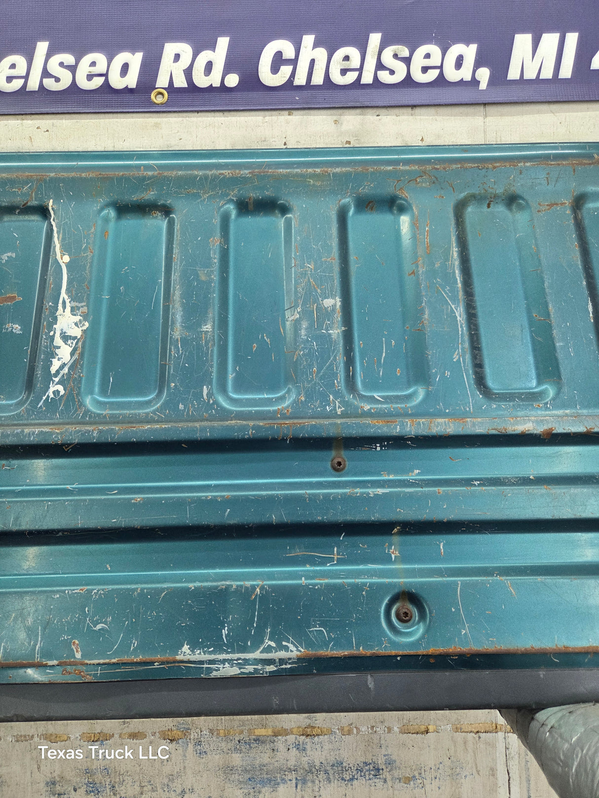 1997-2003 F150 / 1999-2007 Ford F250 F350 F450 F550 Super Duty Tailgate