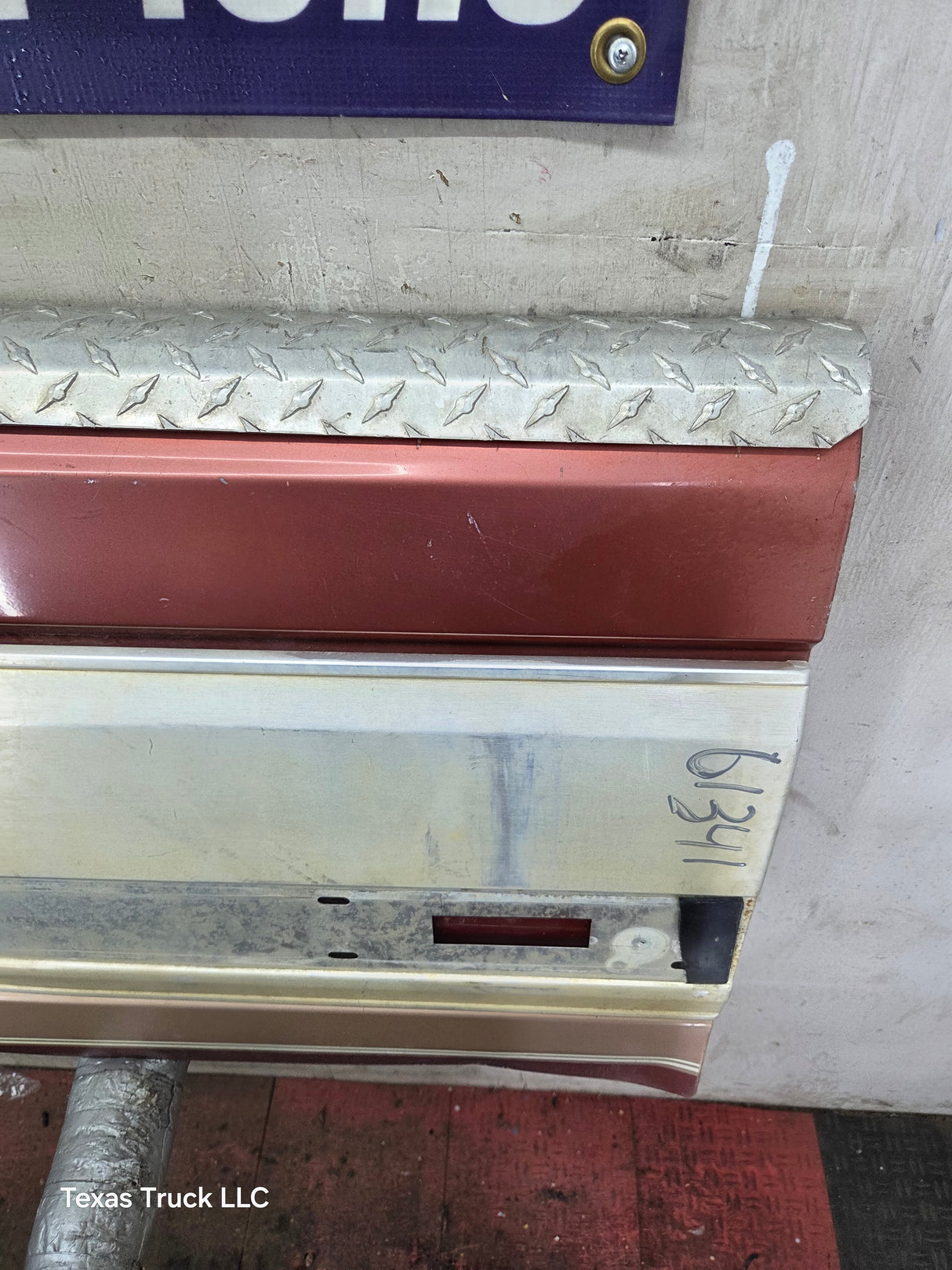 1980-1986 Bullnose / Bricknose / OBS Ford F100 F150 F250 F350 Tailgate