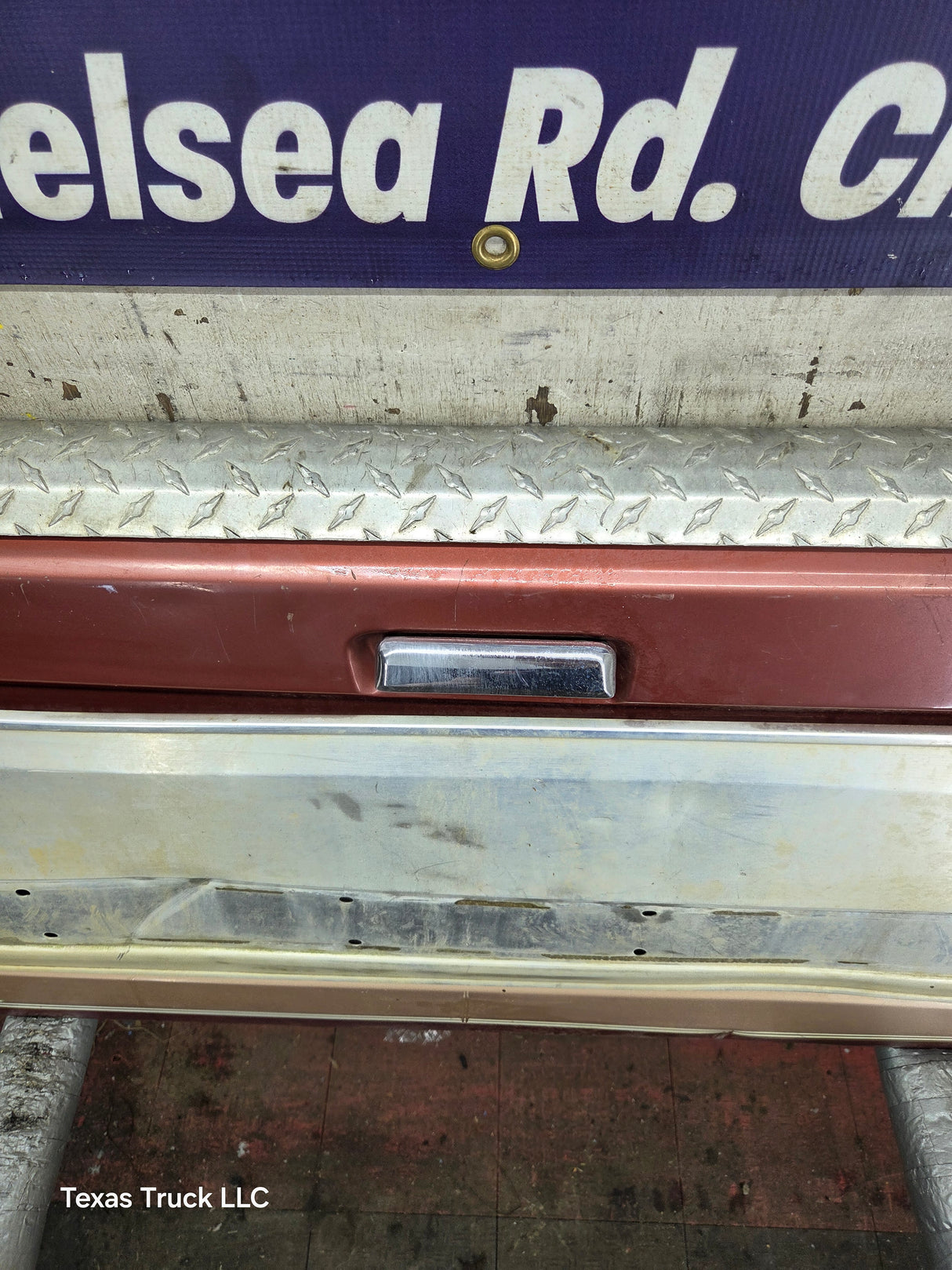 1980-1986 Bullnose / Bricknose / OBS Ford F100 F150 F250 F350 Tailgate
