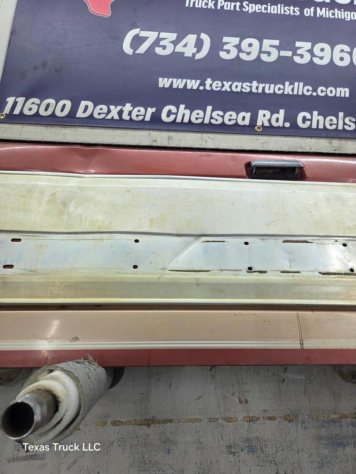 1980-1986 Bullnose / Bricknose / OBS Ford F100 F150 F250 F350 Tailgate
