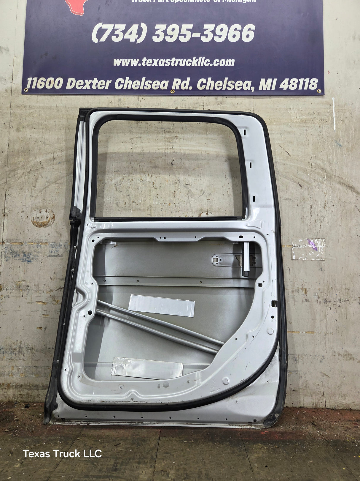 2009-2018 Dodge Ram 4th Gen Passenger Side Rear CREW Cab Door 1500 2500 3500 4500 5500