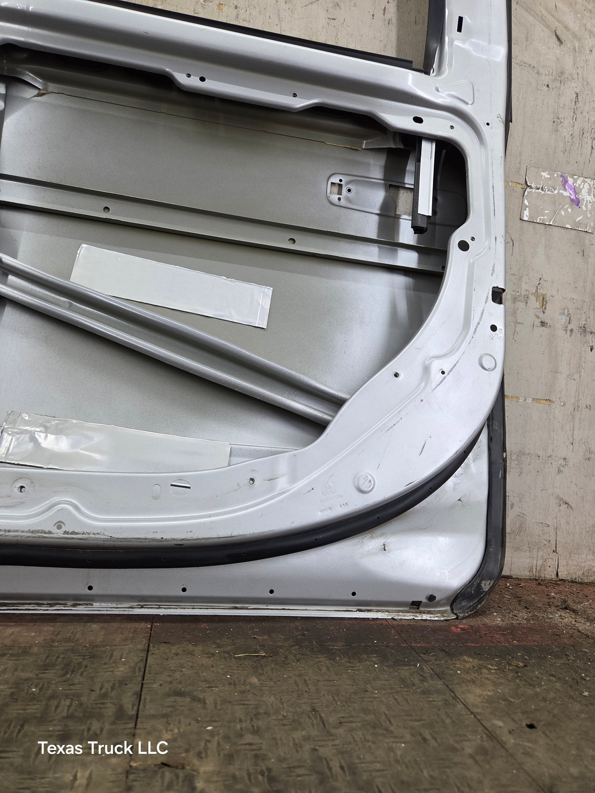 2009-2018 Dodge Ram 4th Gen Passenger Side Rear CREW Cab Door 1500 2500 3500 4500 5500